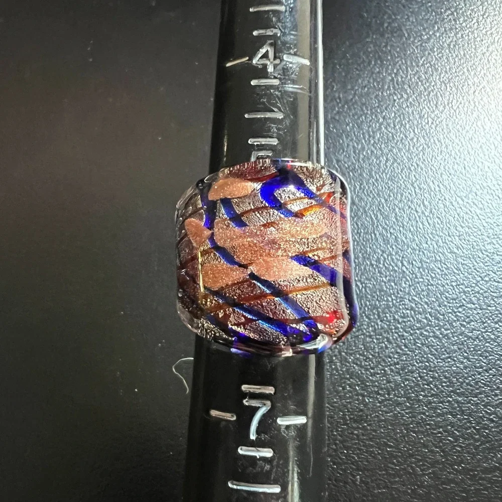 N/A art glass